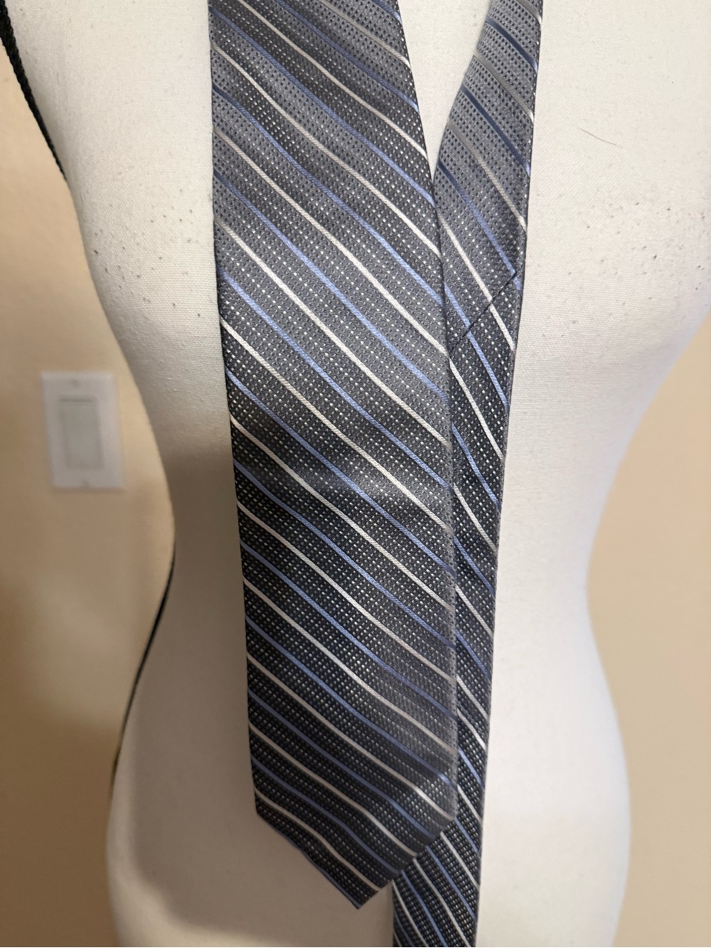 John Langford London Handmade Men's Silk Necktie Gray Silver Stripe Classic
